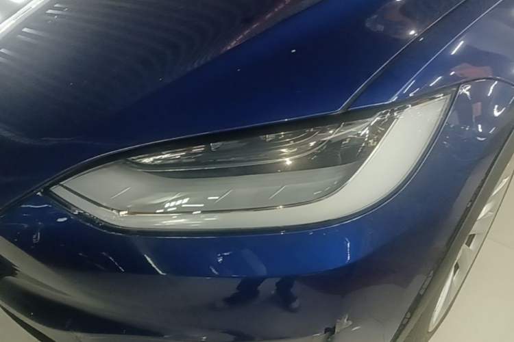 Used Tesla Model X 2019 Long-Range Version Left Front Headlight