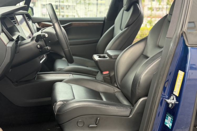 Used Tesla Model X 2019 Long-Range Version Left Front Seat