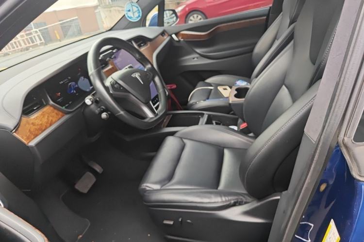 Used Tesla Model X 2019 Long-Range Version Left Front Seat