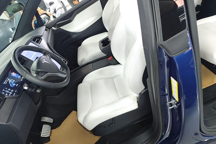 Used Tesla Model X 2019 Performance High-Performance Edition Left Front Seat