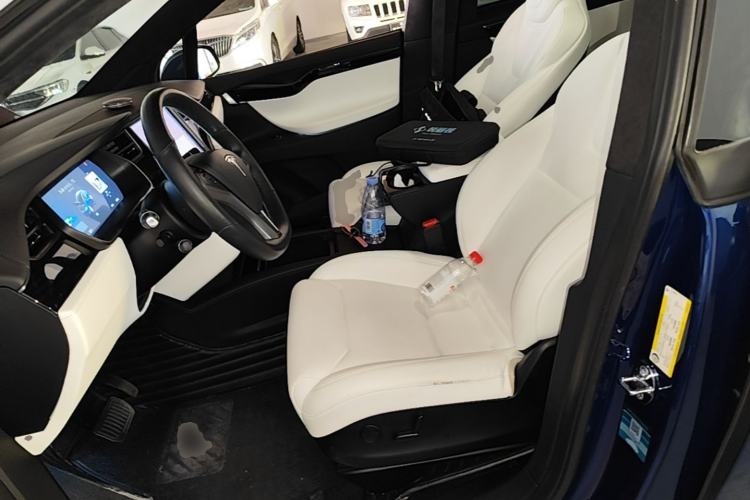 Used Tesla Model X 2019 Long-Range Version Left Front Seat