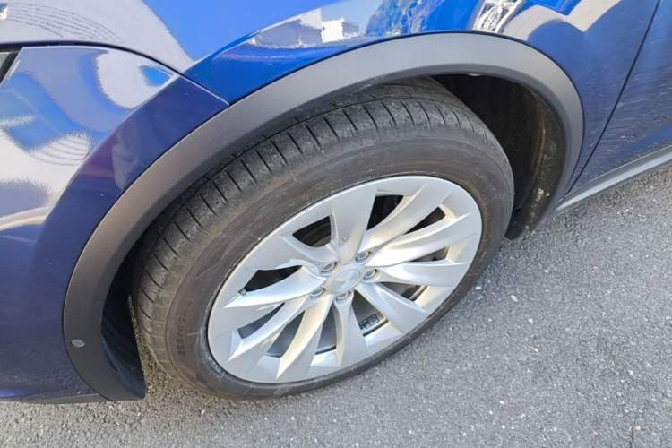 Used Tesla Model X 2019 Long-Range Version Left Front Wheel Hub