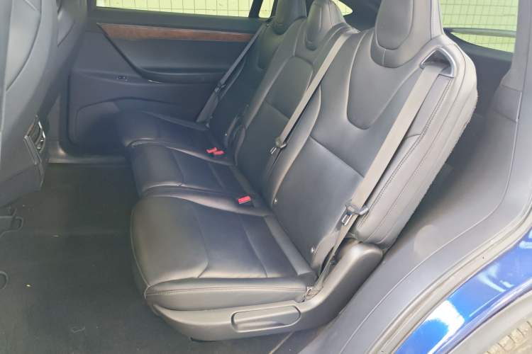 Used Tesla Model X 2019 Long-Range Version Left Rear Seat