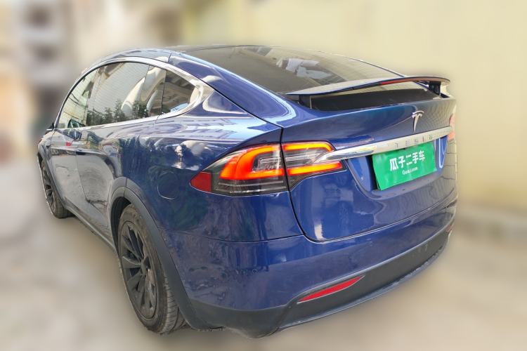 Used Tesla Model X 2019 Long-Range Version Rear Left 45 Deg