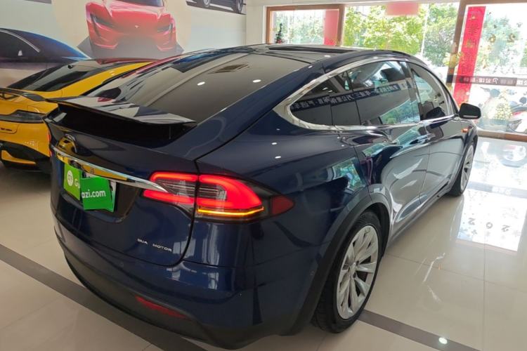 Used Tesla Model X 2019 Long-Range Version Rear Right 45 Deg