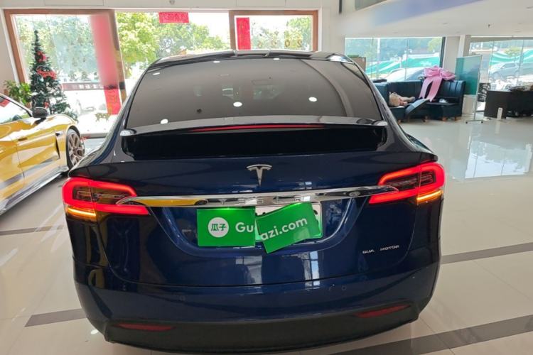 Used Tesla Model X 2019 Long-Range Version Rear