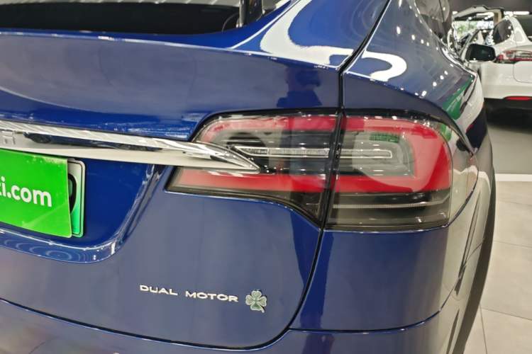 Used Tesla Model X 2019 Long-Range Version Right Rear Taillight
