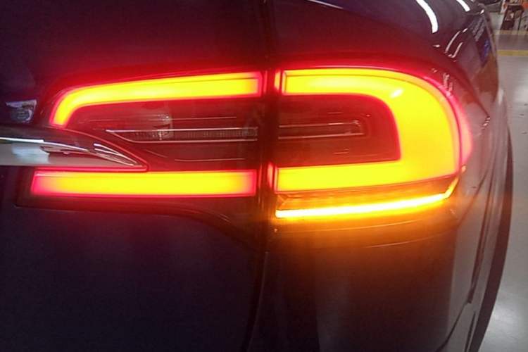 Used Tesla Model X 2019 Long-Range Version Right Rear Taillight