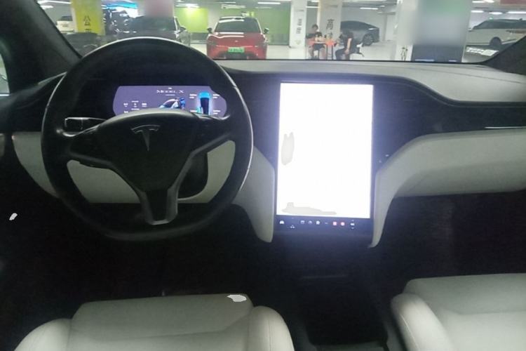 Used Tesla Model X 2019 Long-Range Version Steering Wheel