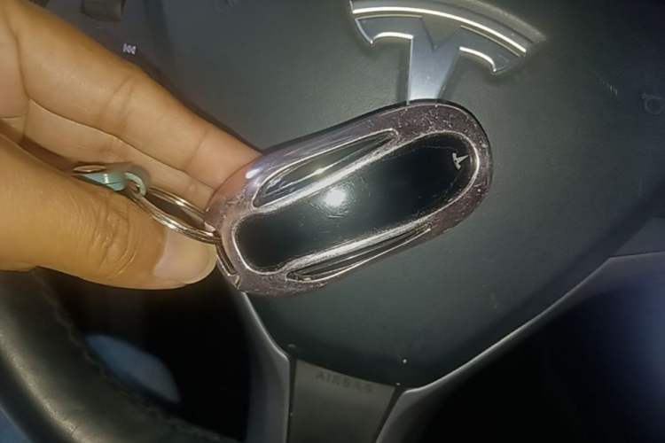 Used Tesla Model X 2019 Long-Range Version Vehicle Key