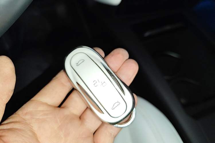 Used Tesla Model X 2019 Long-Range Version Vehicle Key