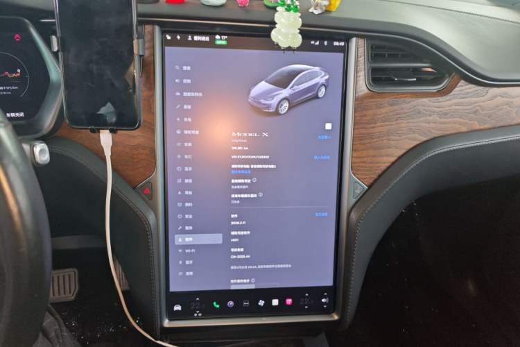 Used Tesla Model X 2019 Standard Range Version Audio And AC Panel