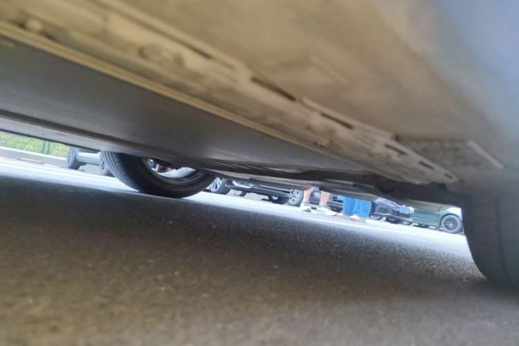 Used Tesla Model X 2019 Long-Range Version Chassis Front Left