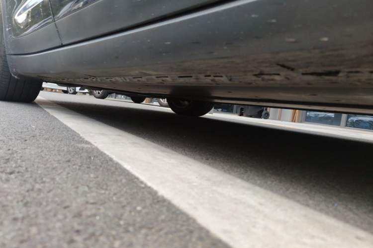 Used Tesla Model X 2019 Long-Range Version Chassis Front Right