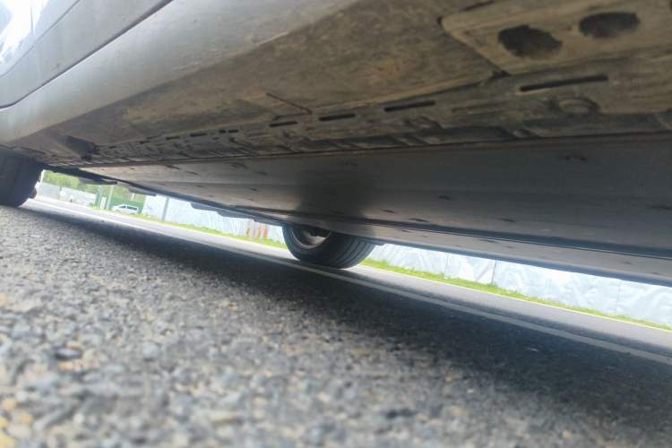 Used Tesla Model X 2019 Long-Range Version Chassis Front Right