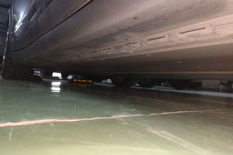 Used Tesla Model X 2019 Long-Range Version Chassis Front Right