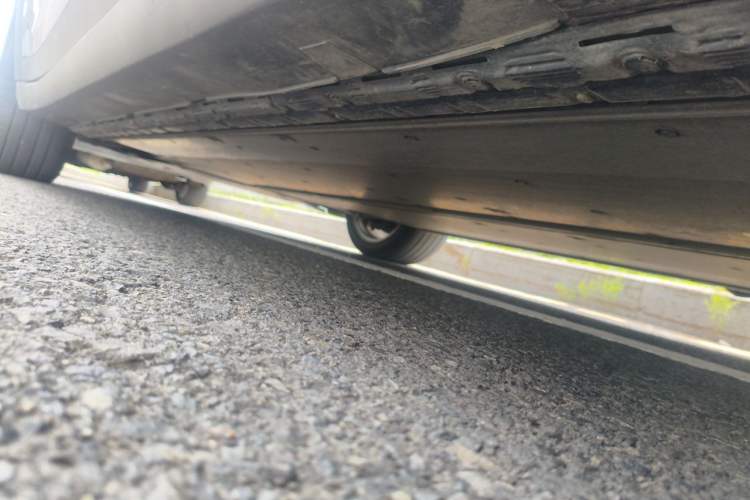 Used Tesla Model X 2019 Long-Range Version Chassis Rear Left