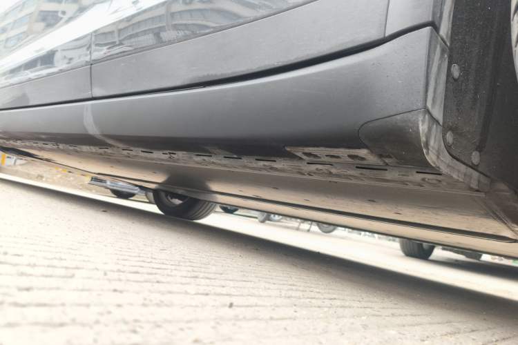 Used Tesla Model X 2019 Long-Range Version Chassis Rear Left
