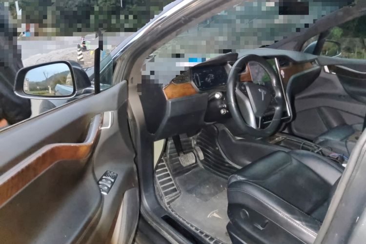 Used Tesla Model X 2019 Long-Range Version Driver Seat