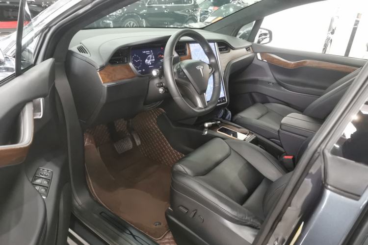 Used Tesla Model X 2019 Long-Range Version Driver Seat