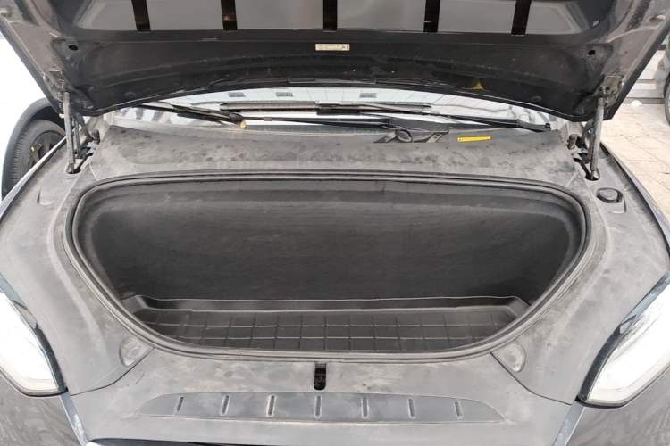 Used Tesla Model X 2019 Long-Range Version Engine Bay