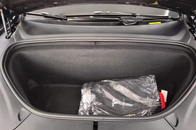 Used Tesla Model X 2019 Long-Range Version Engine Bay