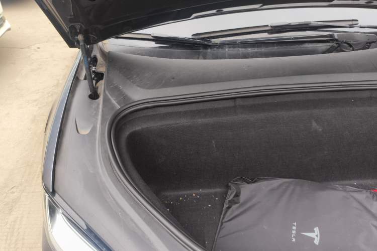 Used Tesla Model X 2019 Long-Range Version Engine Bay Right