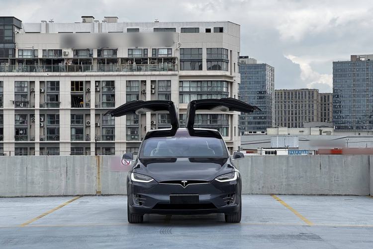 Used Tesla Model X 2019 Long-Range Version Exterior 2