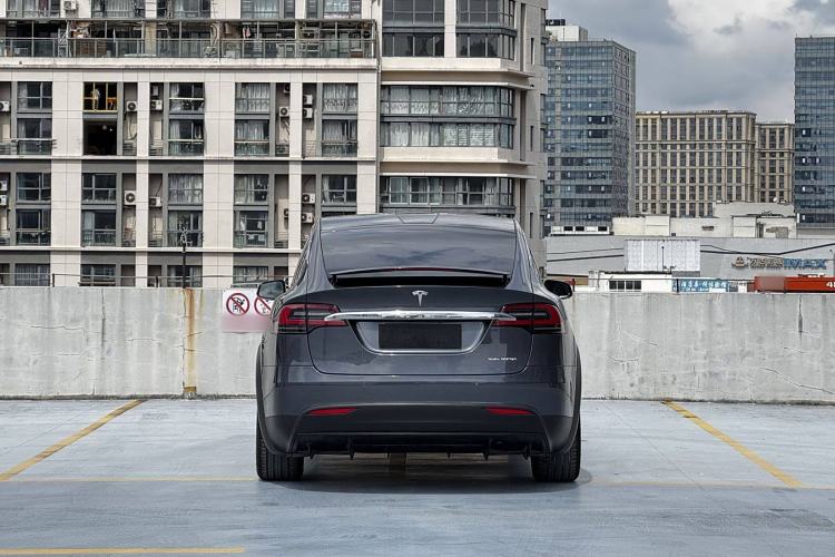 Used Tesla Model X 2019 Long-Range Version Exterior 8