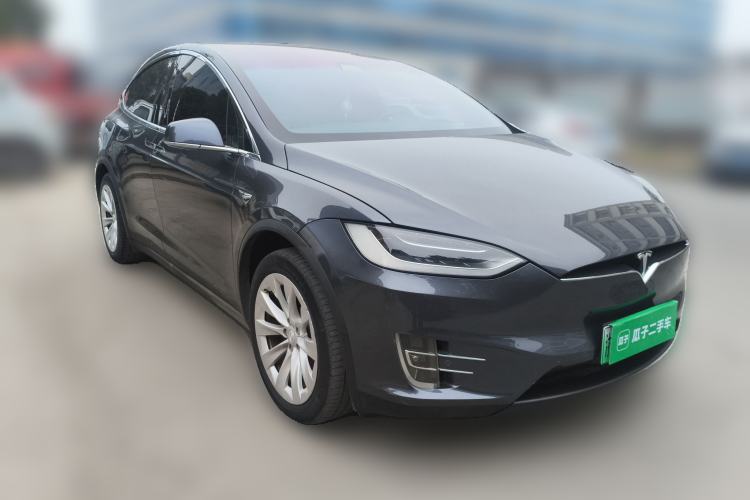 Used Tesla Model X 2019 Long-Range Version Front Right 45 Deg