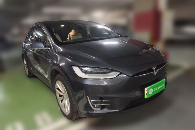 Used Tesla Model X 2019 Long-Range Version Front Right 45 Deg