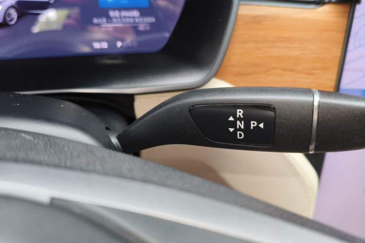 Used Tesla Model X 2019 Long-Range Version Gear Lever