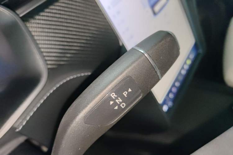 Used Tesla Model X 2019 Performance High-Performance Edition Gear Lever