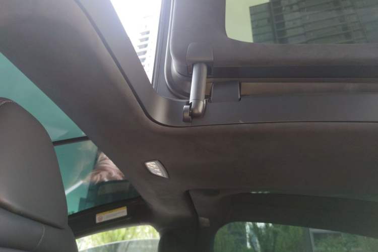 Used Tesla Model X 2019 Long-Range Version Headliner