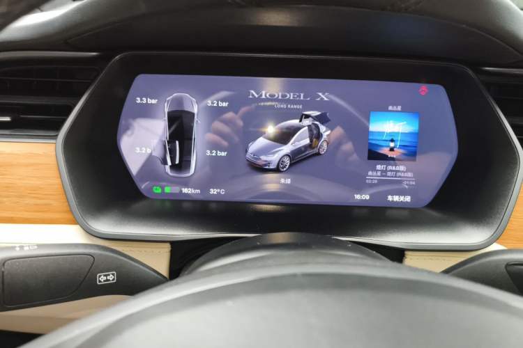Used Tesla Model X 2019 Long-Range Version Instrument Cluster