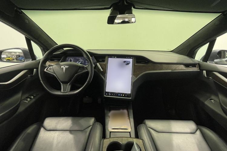 Used Tesla Model X 2019 Long-Range Version Interior 1