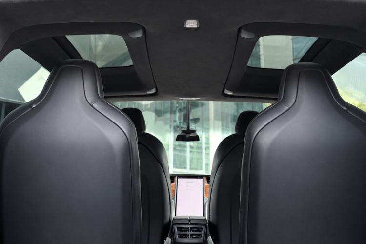 Used Tesla Model X 2019 Long-Range Version Interior 3