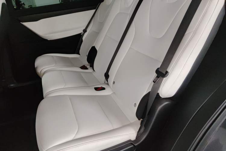 Used Tesla Model X 2019 Performance High-Performance Edition Interior 4