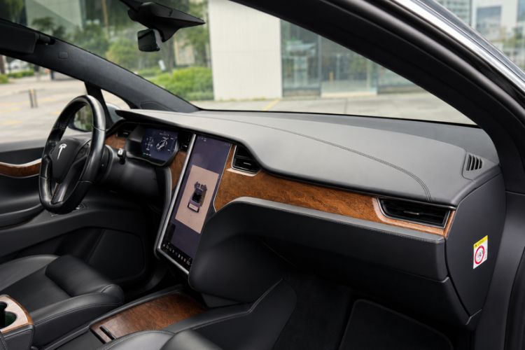 Used Tesla Model X 2019 Long-Range Version Interior 7