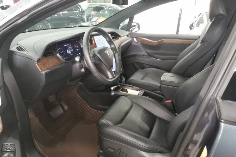 Used Tesla Model X 2019 Long-Range Version Left Front Seat