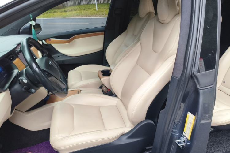 Used Tesla Model X 2019 Long-Range Version Left Front Seat