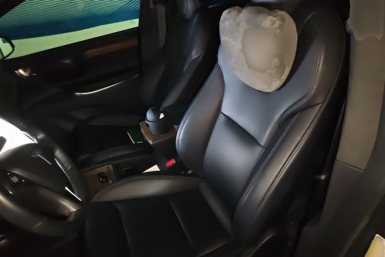 Used Tesla Model X 2019 Long-Range Version Left Front Seat