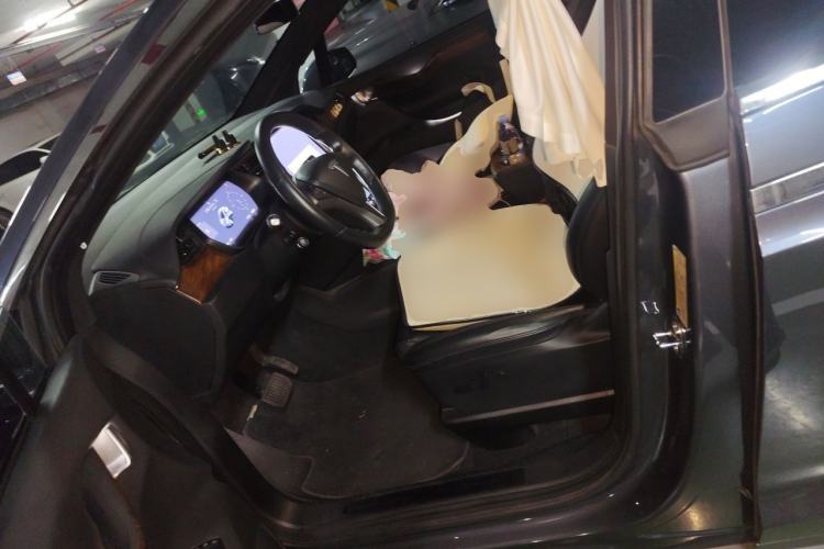 Used Tesla Model X 2019 Long-Range Version Left Front Seat