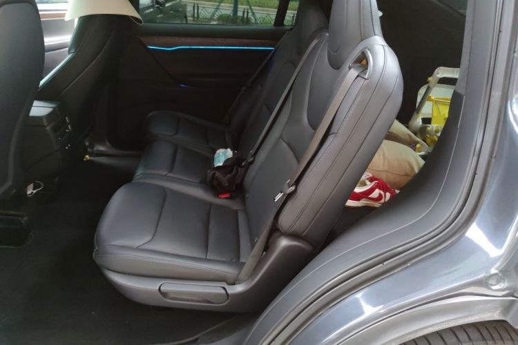 Used Tesla Model X 2019 Long-Range Version Left Rear Seat