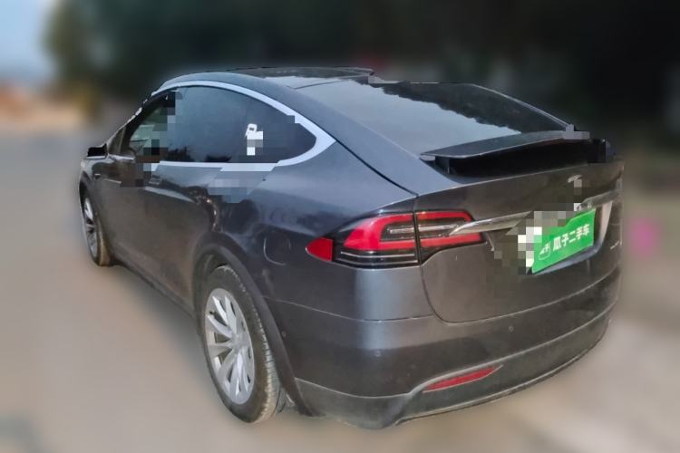 Used Tesla Model X 2019 Long-Range Version Rear Left 45 Deg