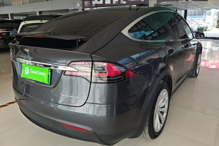 Used Tesla Model X 2019 Long-Range Version Rear Right 45 Deg