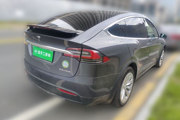 Used Tesla Model X 2019 Long-Range Version Rear Right 45 Deg