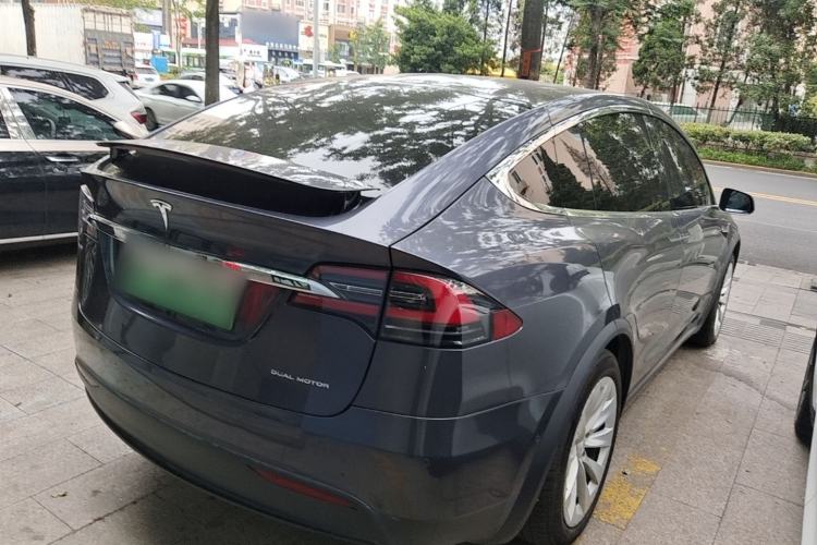 Used Tesla Model X 2019 Long-Range Version Rear Right 45 Deg