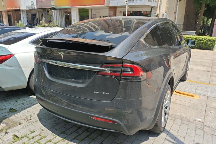 Used Tesla Model X 2019 Long-Range Version Rear Right 45 Deg