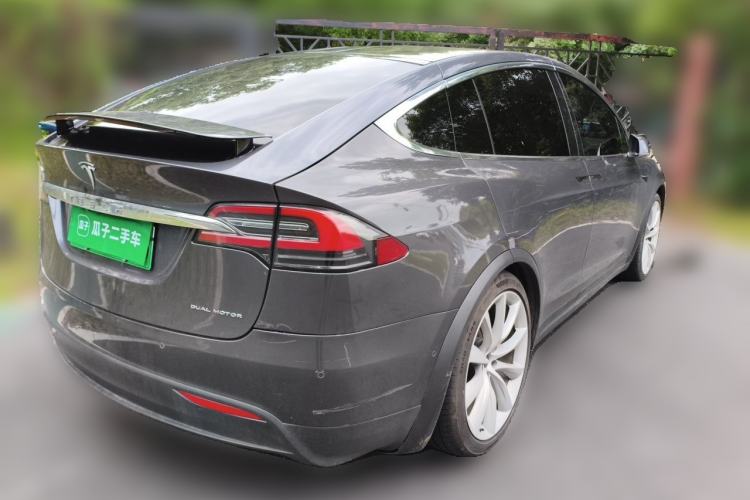 Used Tesla Model X 2019 Long-Range Version Rear Right 45 Deg